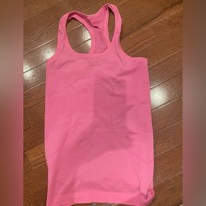 Lululemon racerback size 4